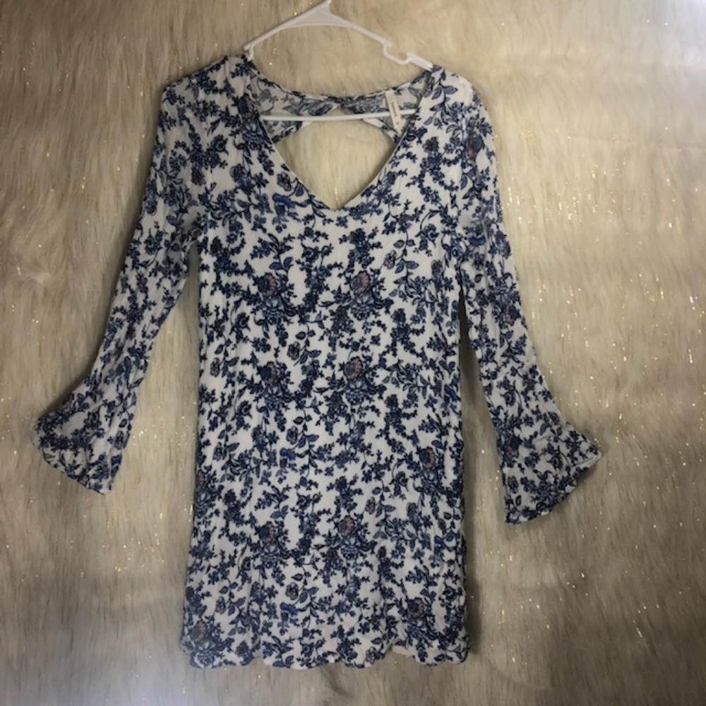 Interi Blue & White flowered dress Sz S Adorable
